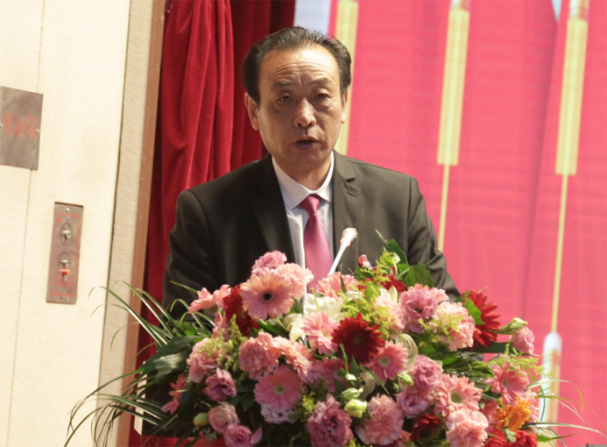 开云官方网站,开云kaiyun(中国)第一届党委班子选举大会---宝润实业集团党委常委、纪委副书记郑军同志作纪委工作报告